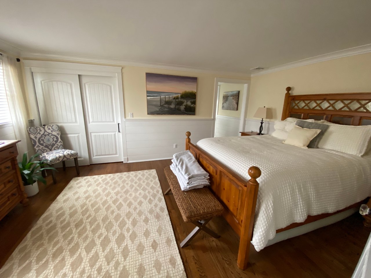 #149 Exclusive Curtis Point Home with Pool