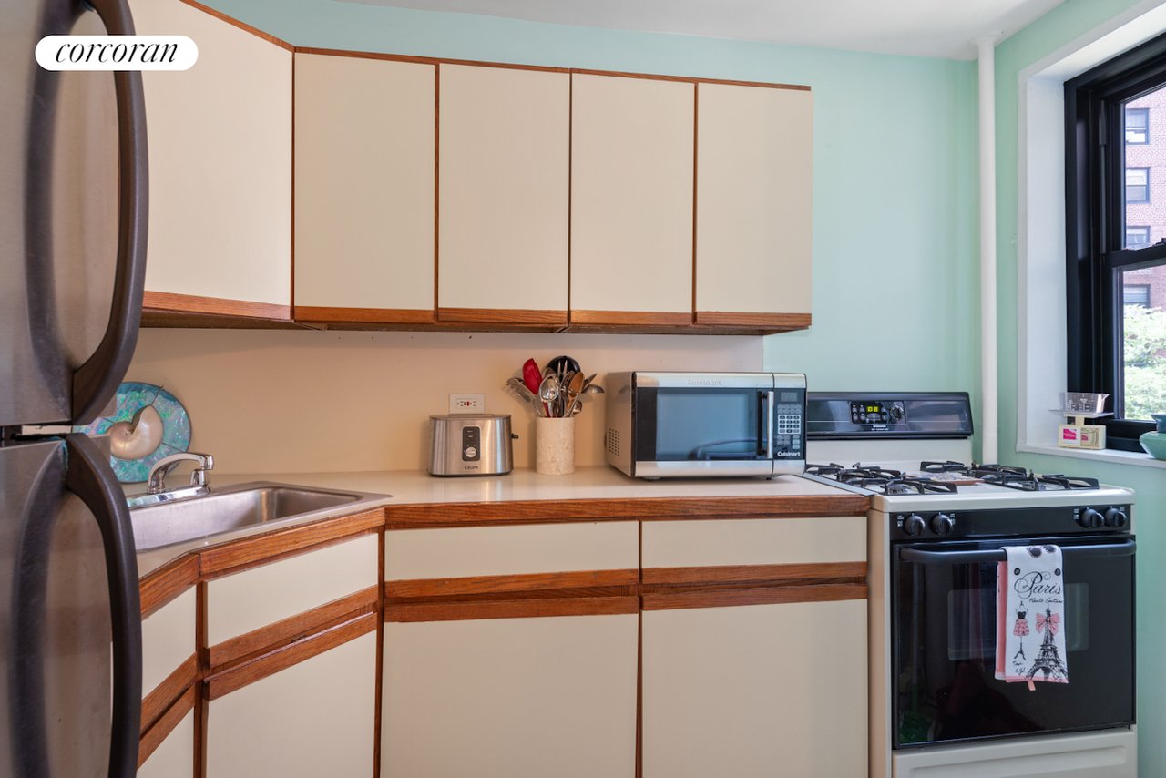 193 Clinton Ave Ste 7H