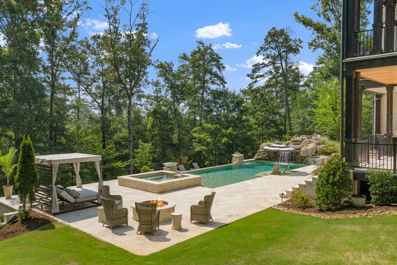 Living in The River Club, Suwanee GA: A Complete Neighborhood Guide