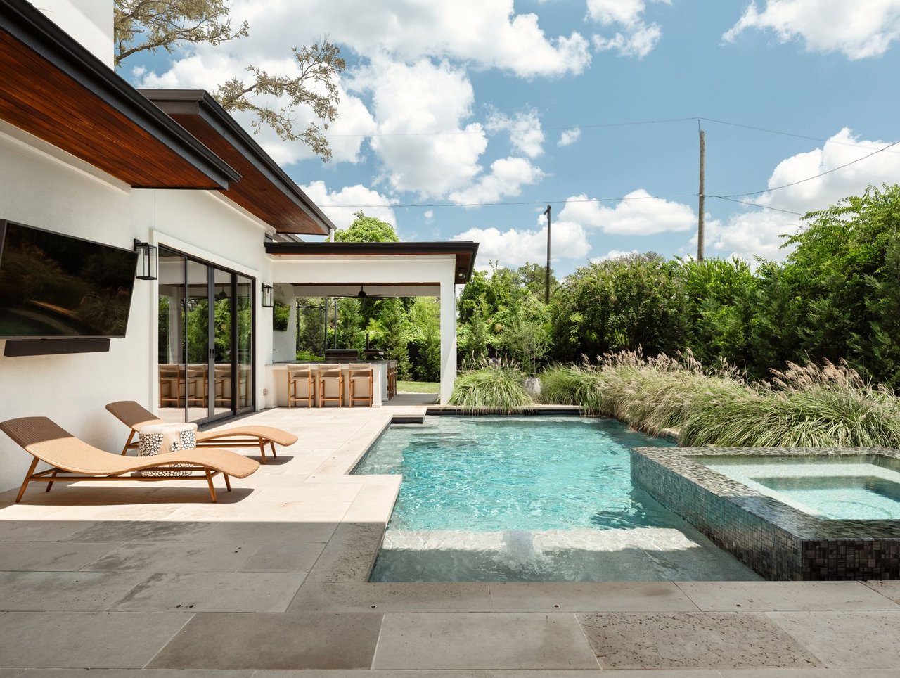 Modern Warmth in the Heart of Tarrytown
