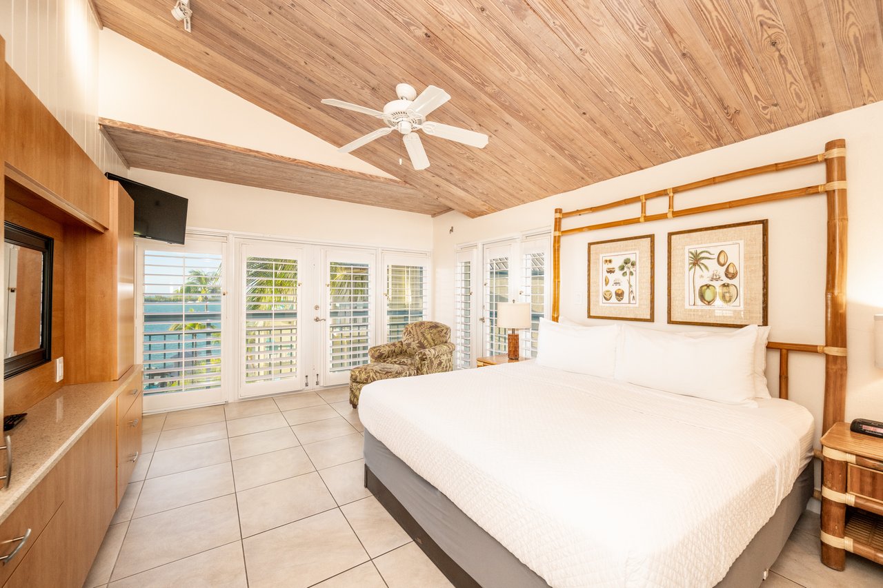 617 Front ST C41 Week 50