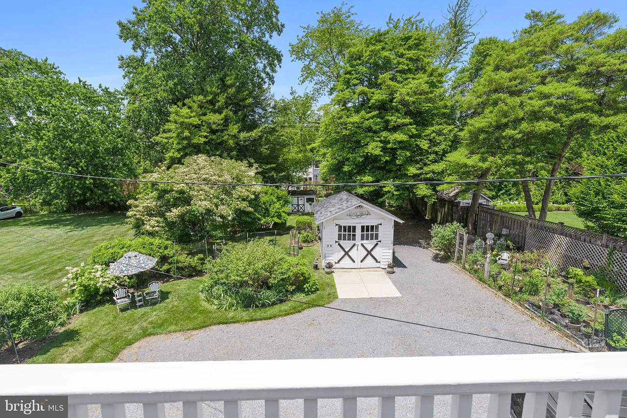 57 Bay Dr