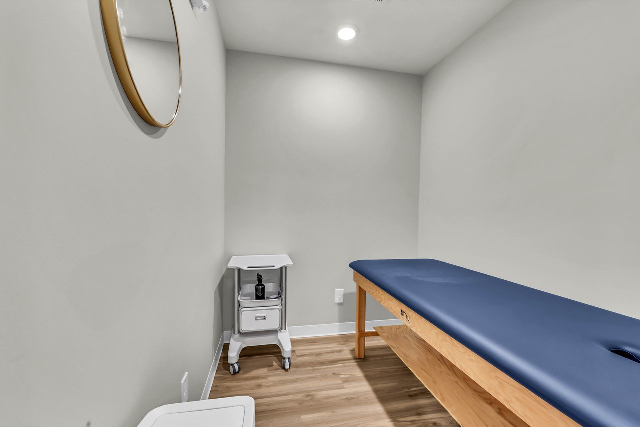 MoCo Chiropractic- Burle Way