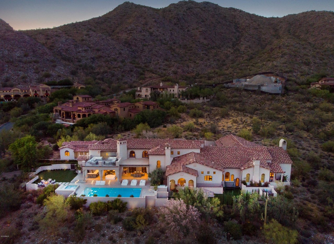 Scottsdale Real Estate in 2025: Top Neighborhoods for Luxury Living and Investment