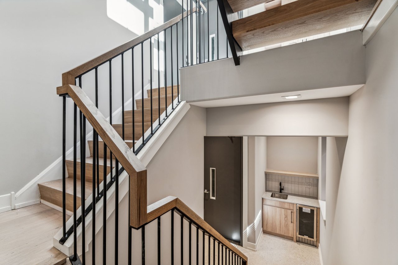 342 S Hicks St, Philadelphia, PA 19102