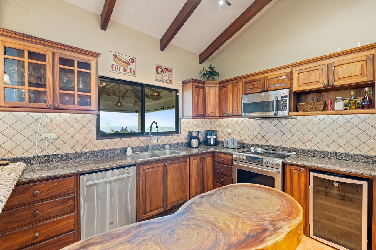 Casa Miramar | Ocean View Luxury Living in Pacific Heights