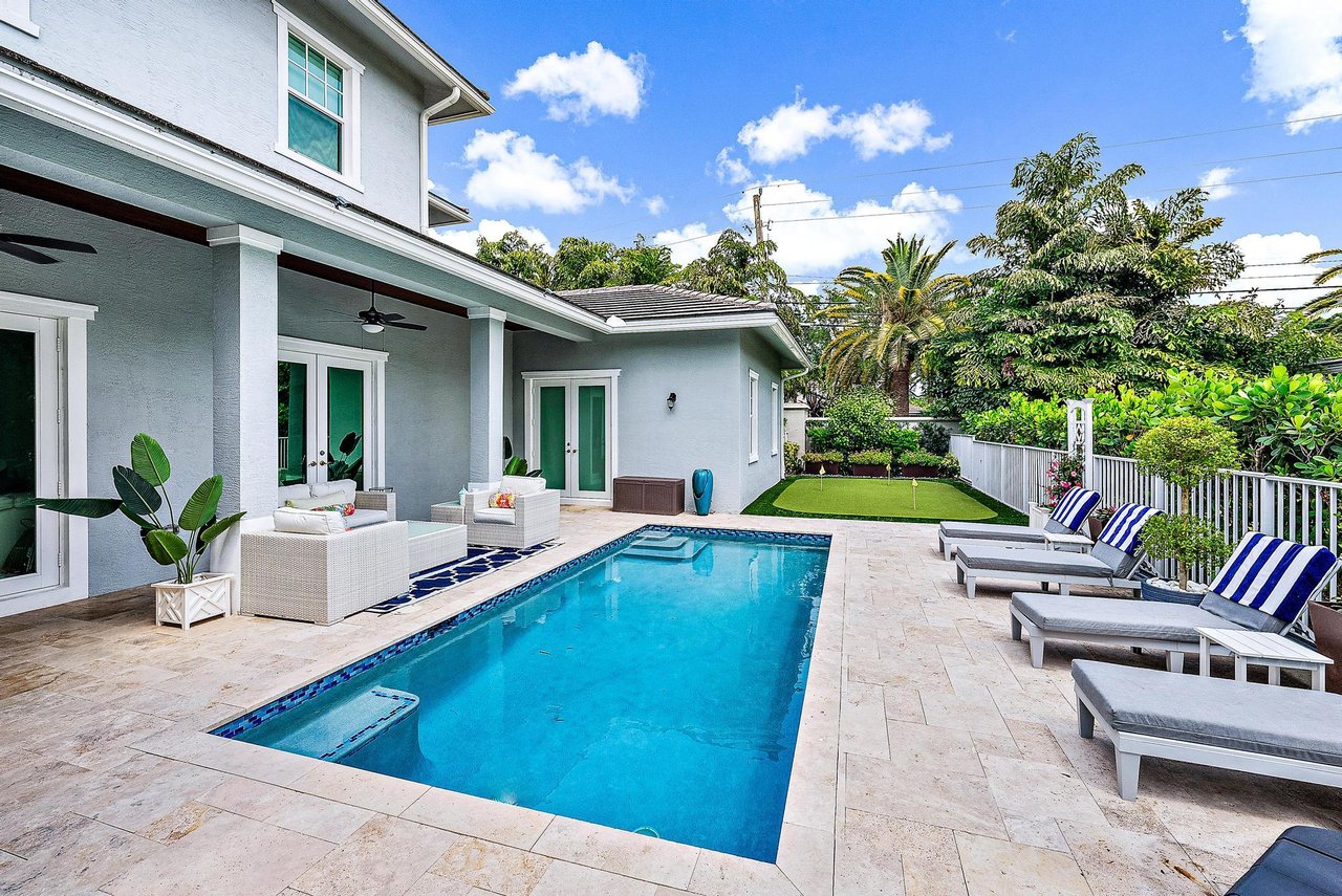 Luxury Modern Single Family Home For Rent North Palm Beach - Lynn Dachisen