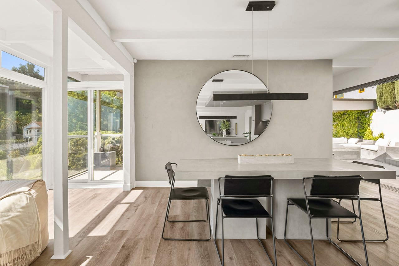 8460 Franklin Ave, hollywood hills
