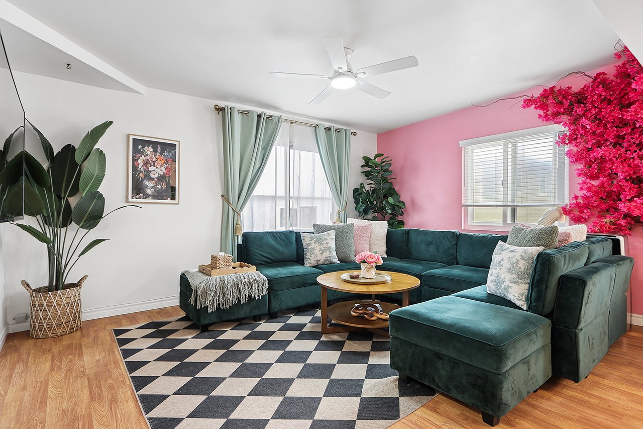 323 28th Street