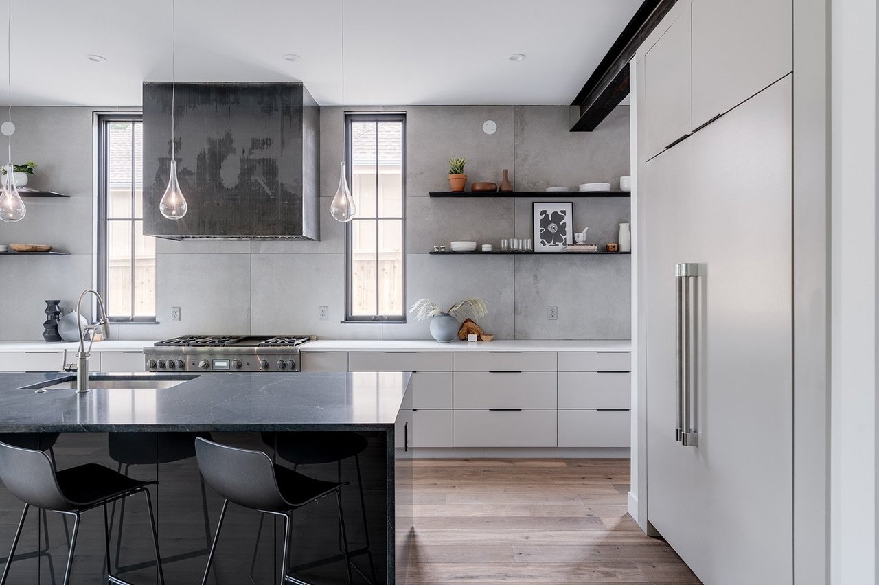  2565 S JACKSON STREET 