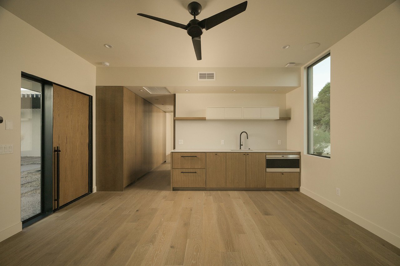 5287 N INVERGORDON Road