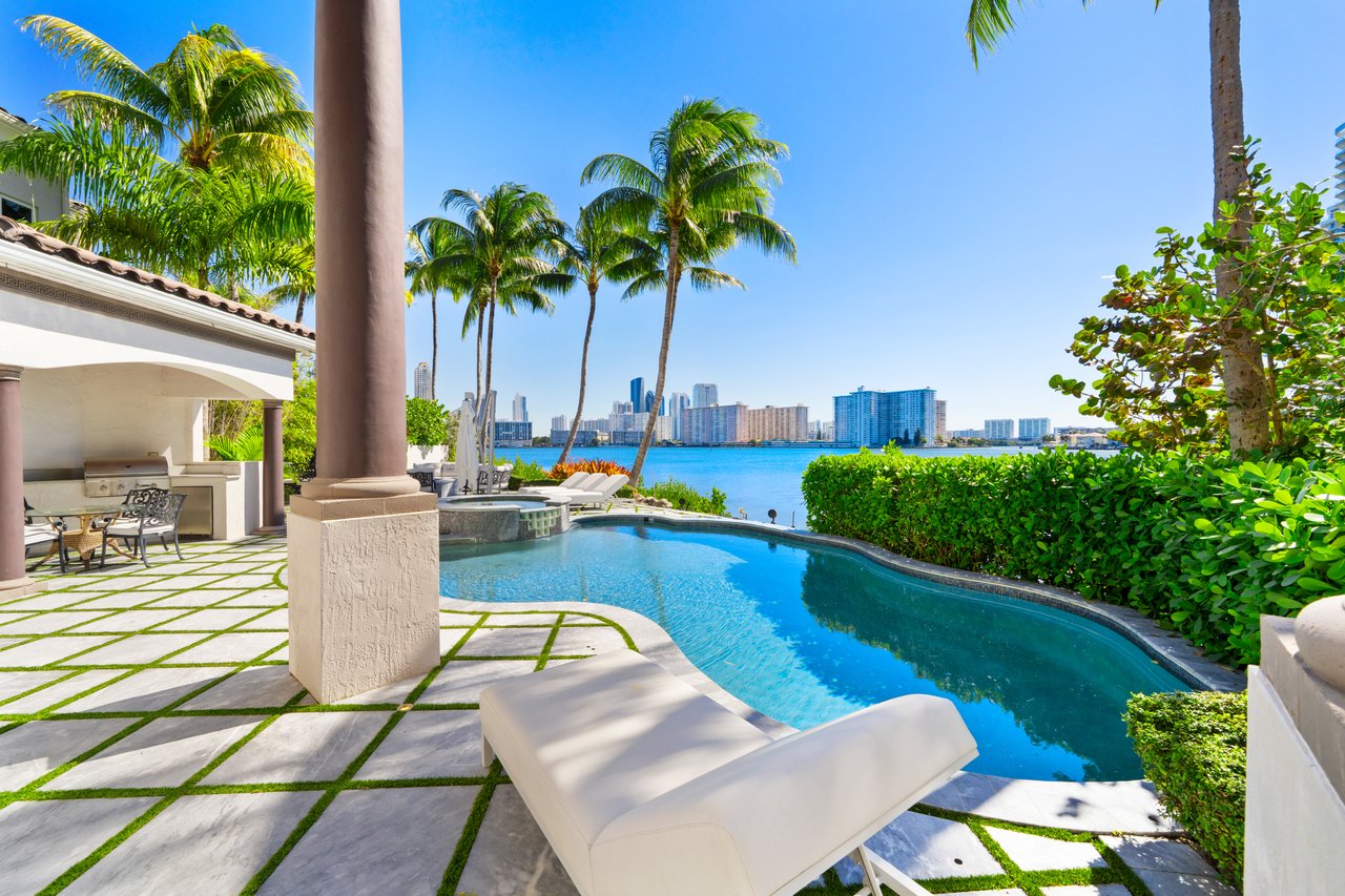 3914 Island Estates Drive