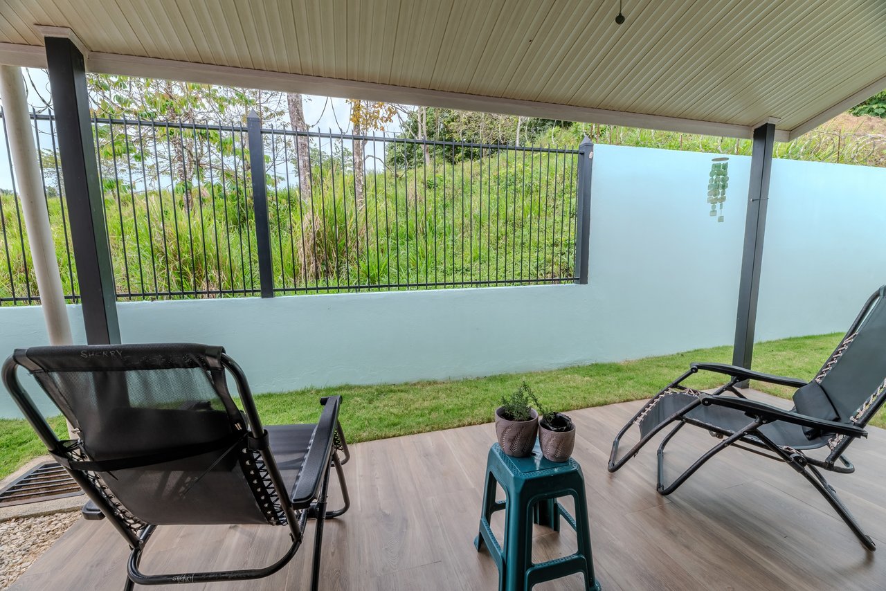 Vista de la Montaña House - Beautiful residence in the desirable Finca Los Alfaro - Quepos