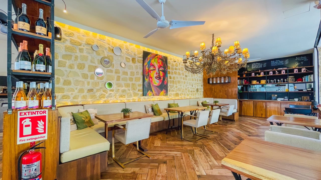 Restaurant for Sale in Ojochal, Costa Rica | Citrus Culinary Legacy & Business Opportunity