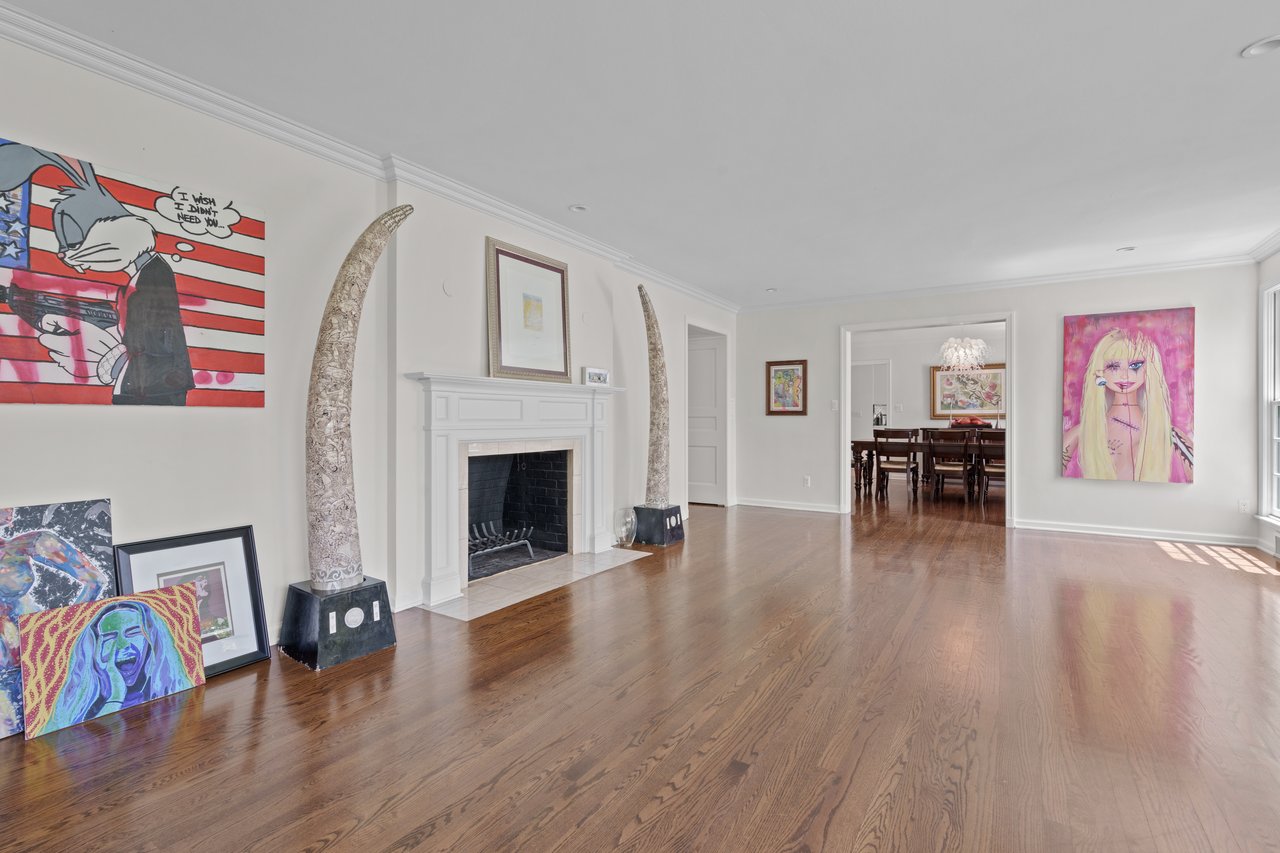 345 Woodridge Road