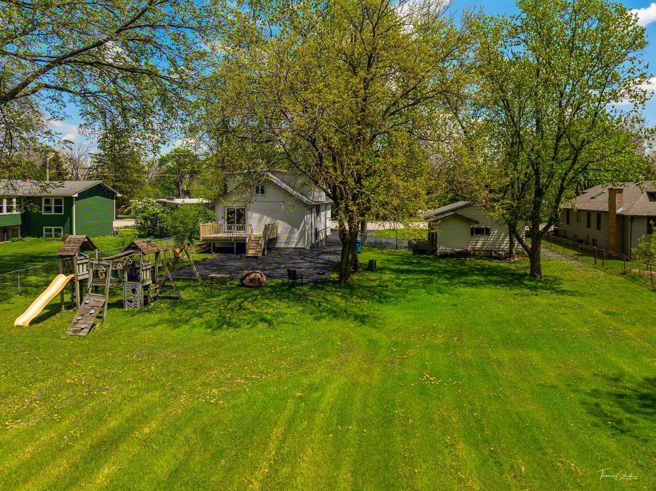 4046 Fairview Avenue