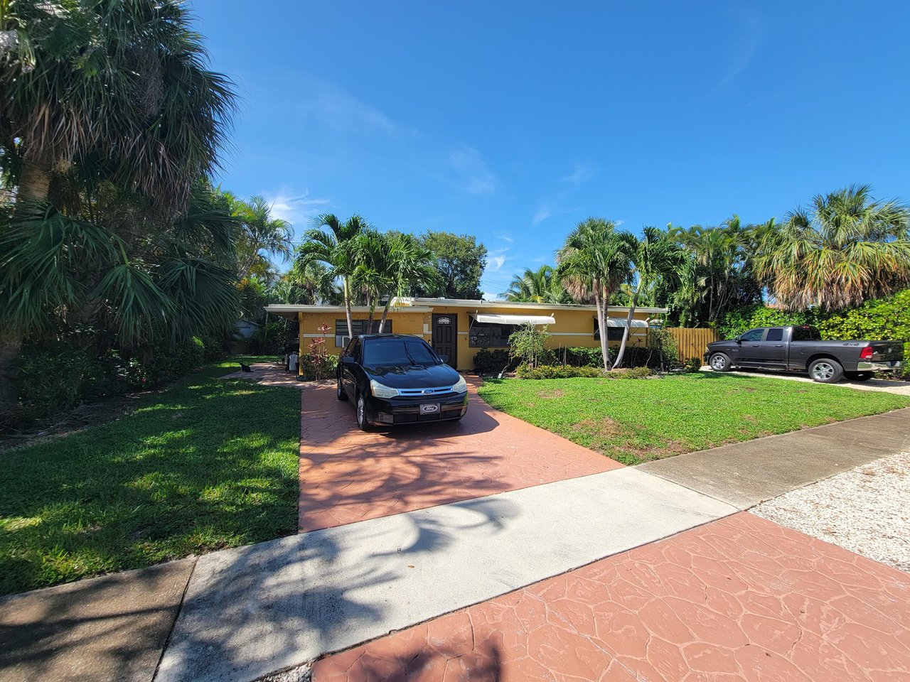 435 NE 5th Street