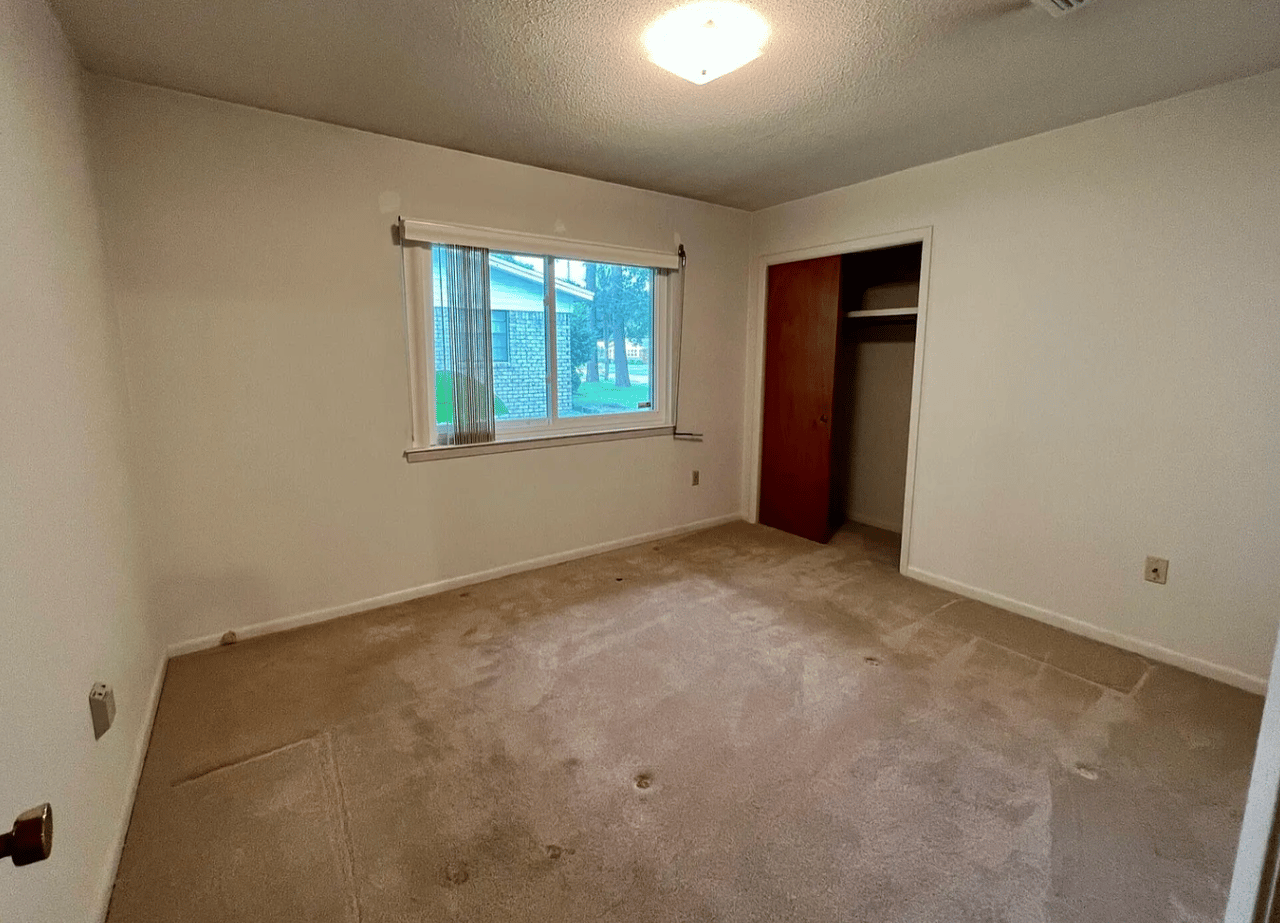 637 Powell Dr