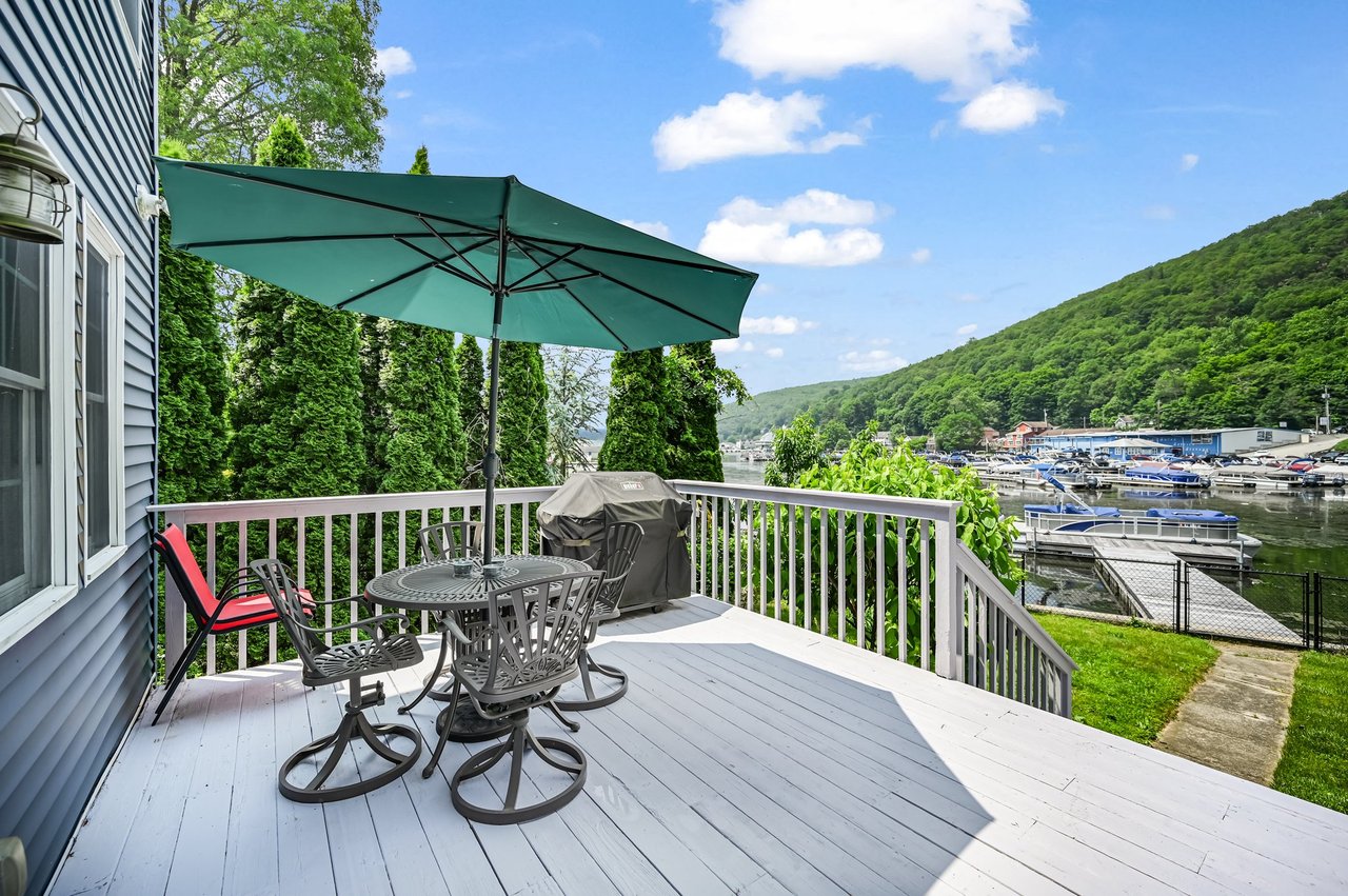 65 Murray Rd Greenwood Lk NY