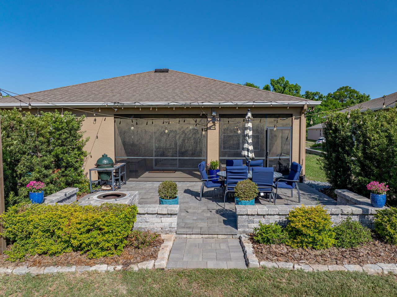 12492 EASTPOINTE DR