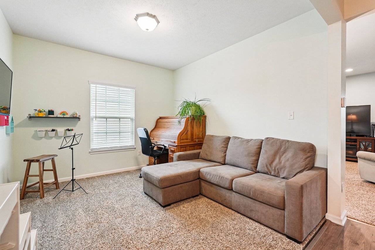 407 Isabella Ct