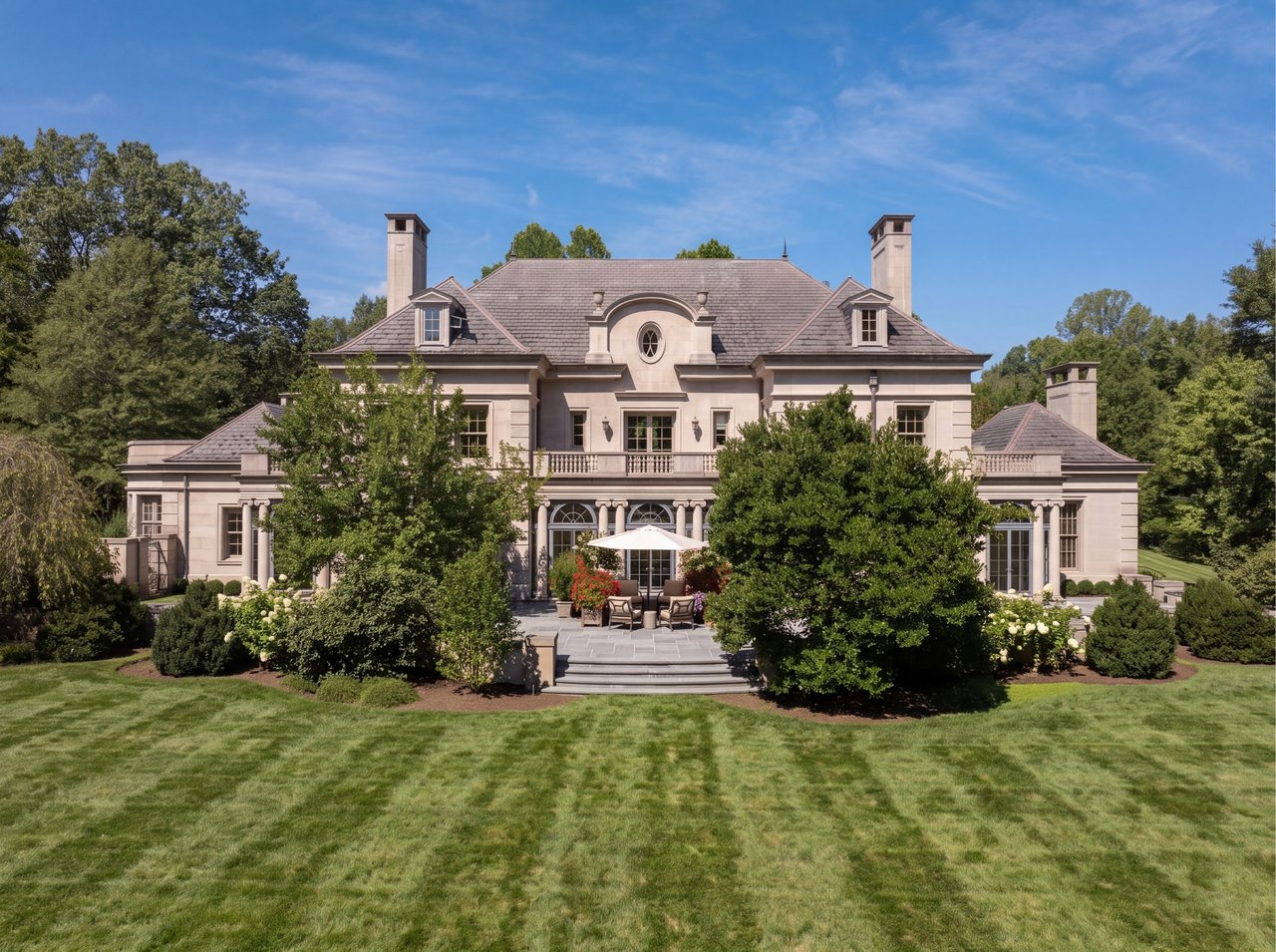 Wayside Manor