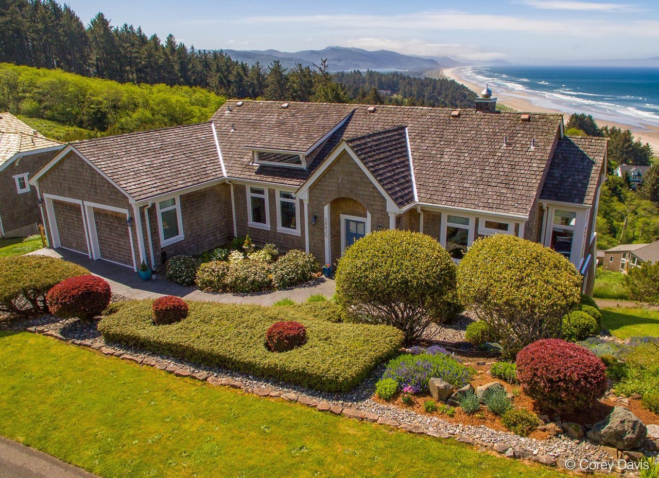 Sold Neahkahnie Meadow ocean-view home at 38435 Meadow Loop represented by Meadow Davis of Home + Sea Realty