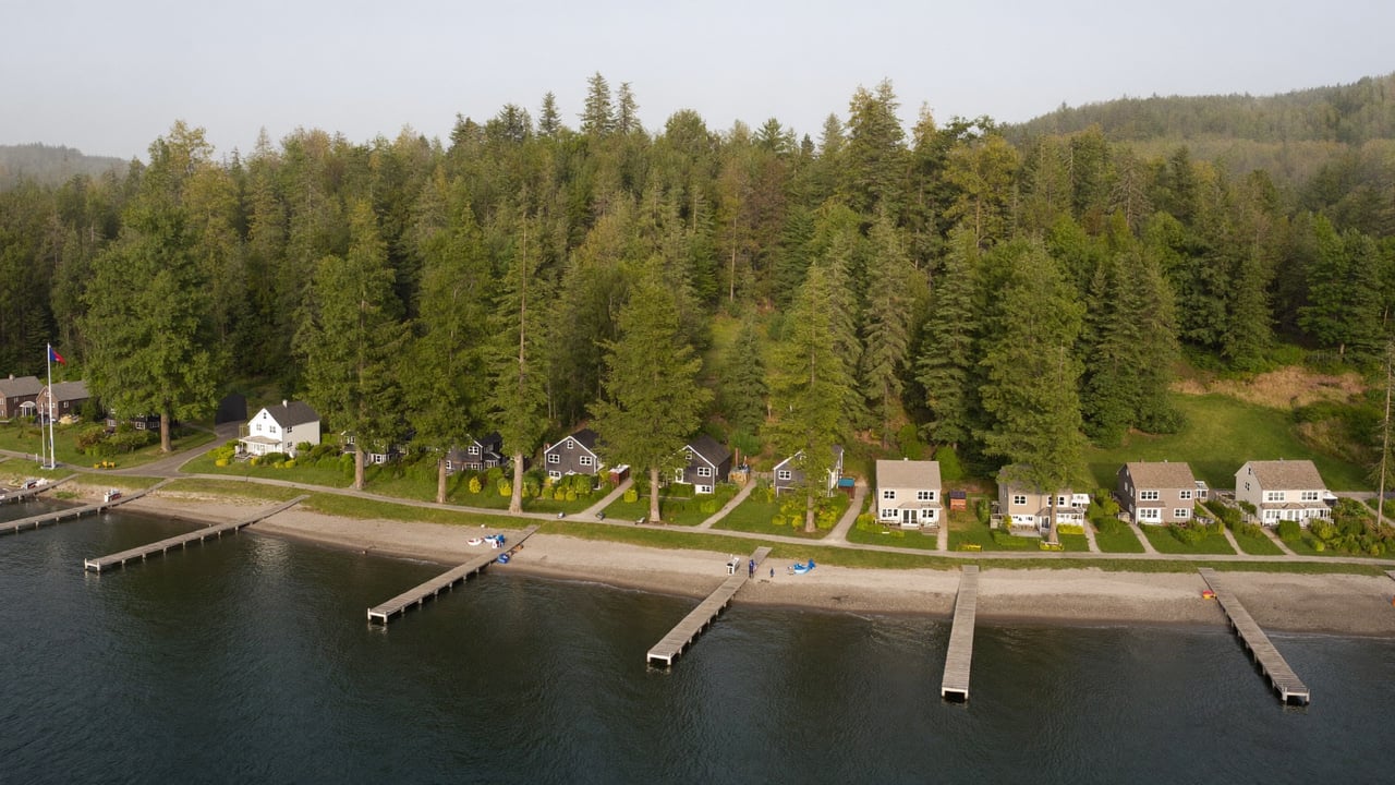 How to Rent Out Your Candlewood Lake House, and the Thirty Day Line That Decides the Rules