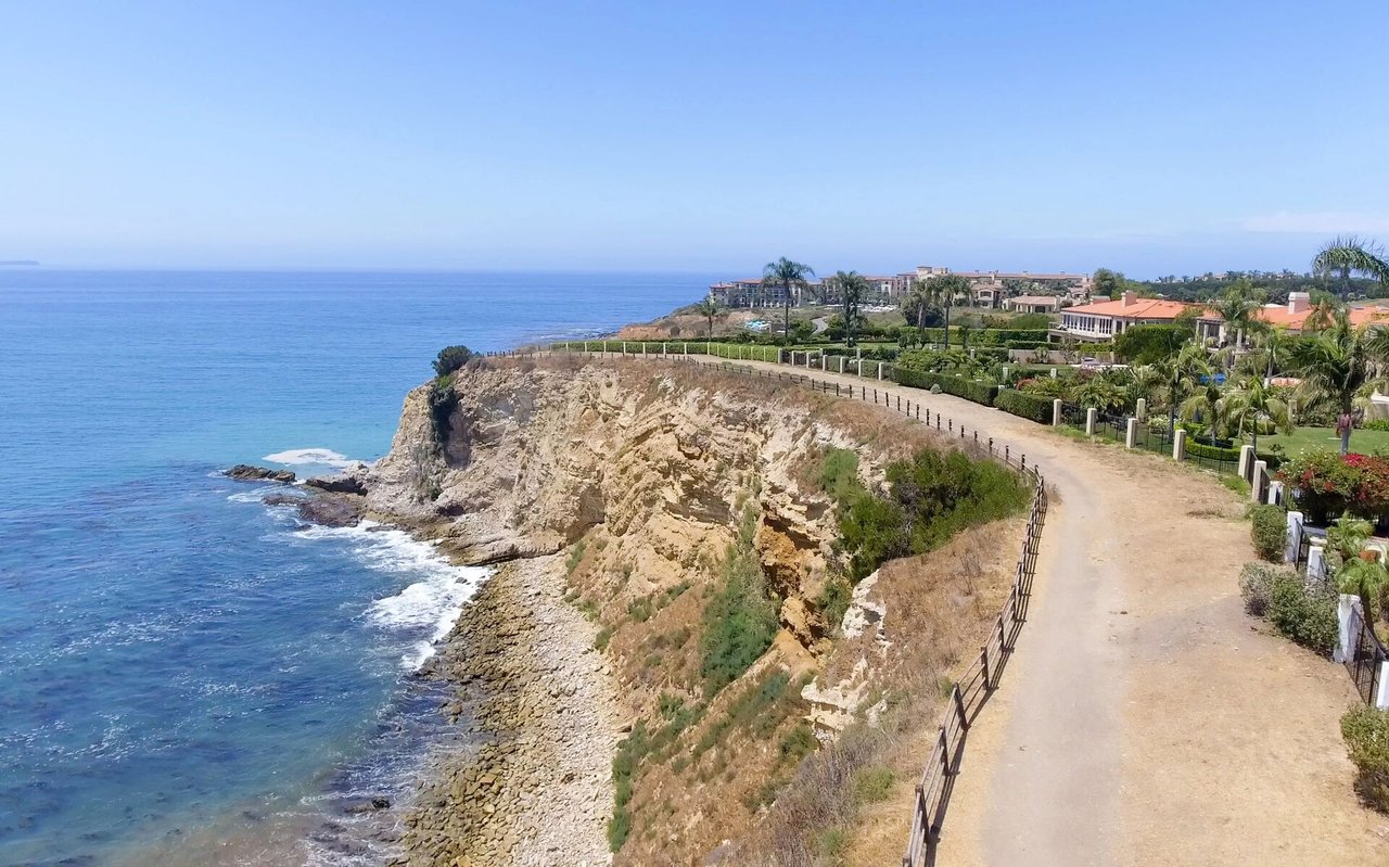 Irvine Terrace Park | Family Park In Corona del Mar California