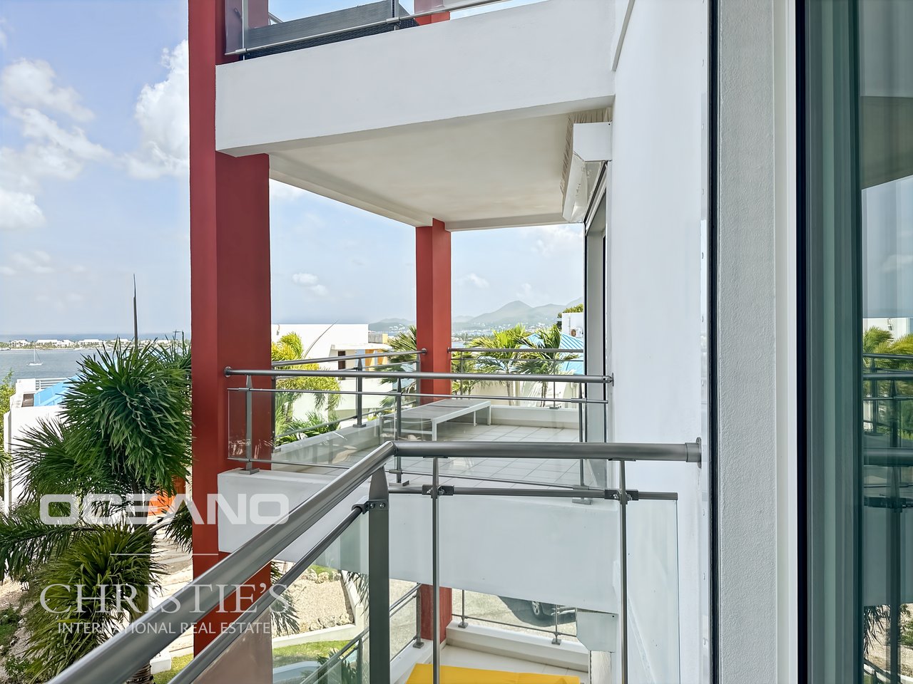 AQUAMARINA - BEAUTIFUL AND CONTEMPORARY DESIGNED 2 BEDROOM CONDOMINIUM