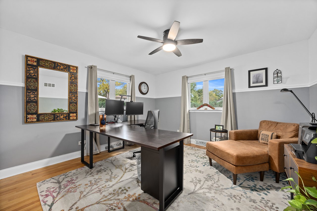 317 39th St, Downers Grove