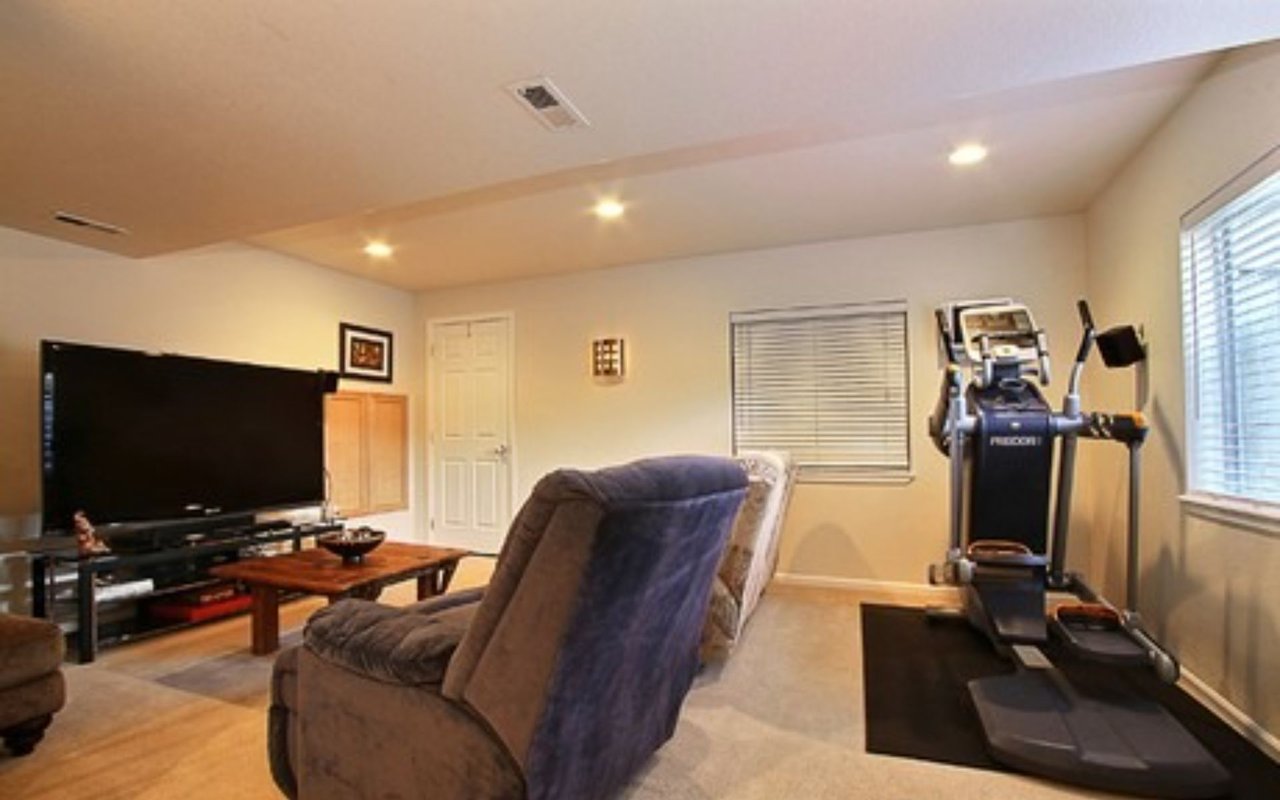 10089 Wynwood Way, Highlands Ranch, CO 80126