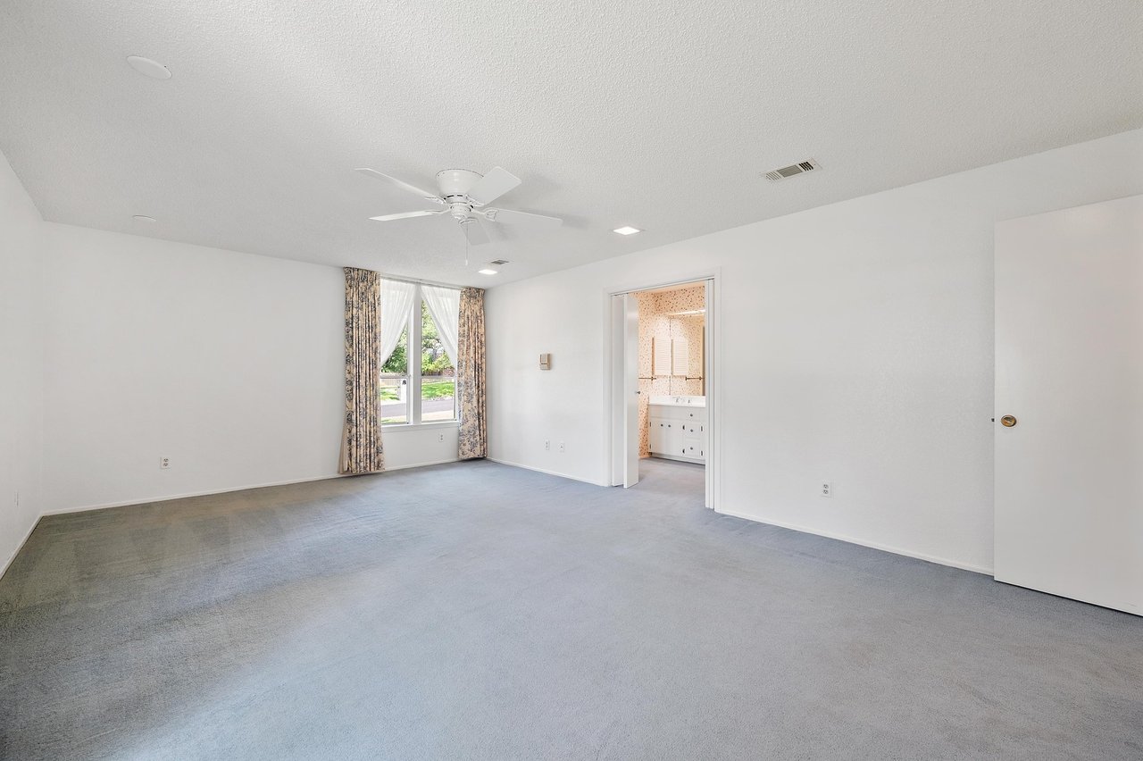 7602 Parkview Circle
