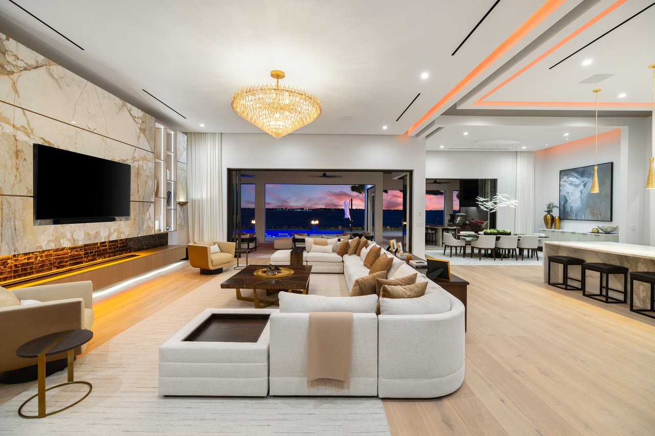 11380 Longwater Chase CT