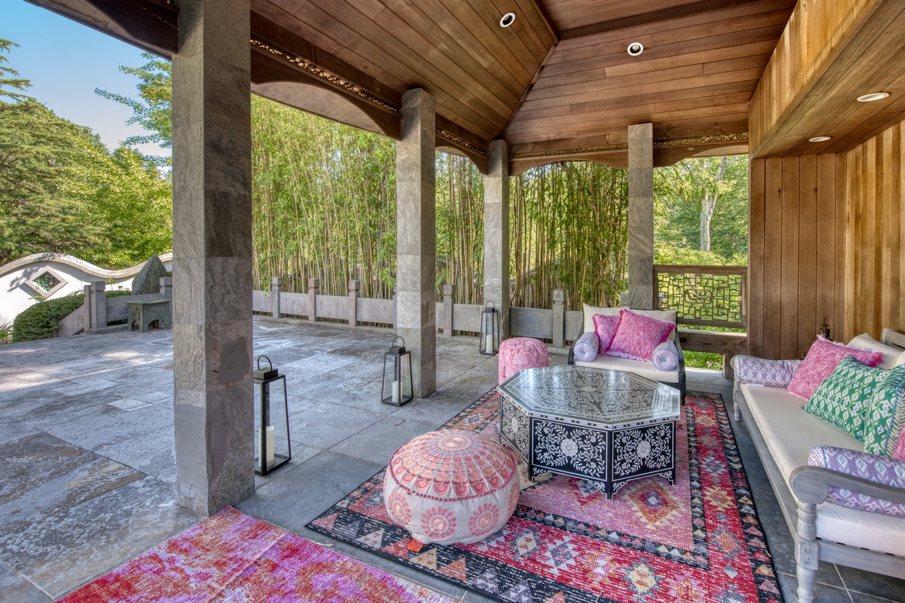 An Irreplaceable Garden Estate