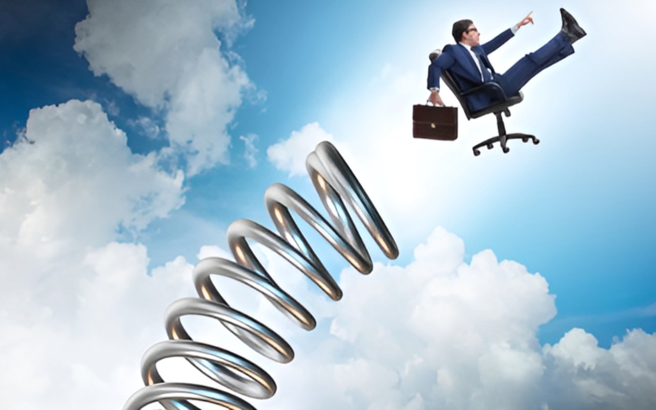 Why Switching Brokerages in The Springtime Could Be Your Best Move Yet!