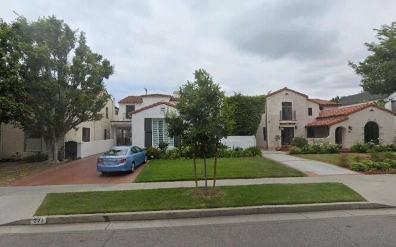325 El Camino Dr
