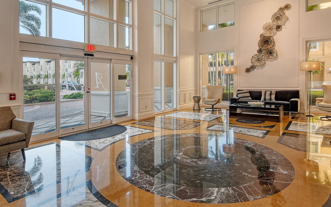 800 N. Tamiami Trail #312