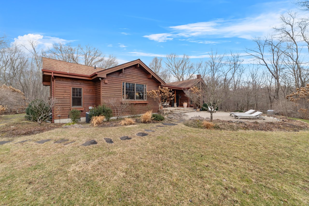 3 Saddle Brook Road