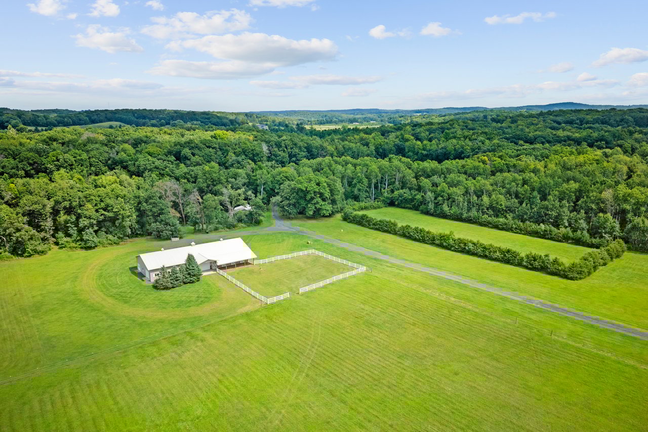 2427 Beede Lake Trail