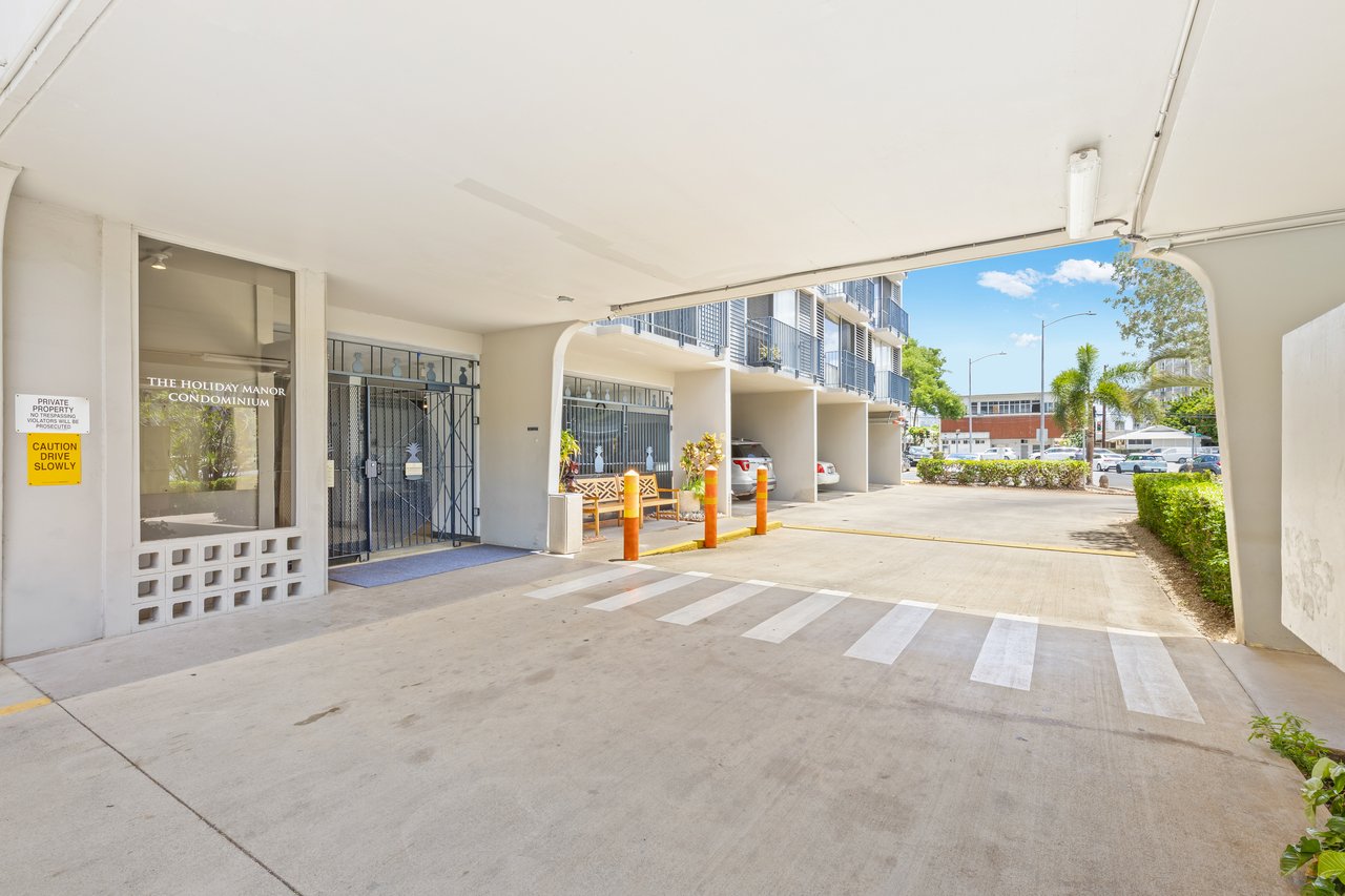 1650 Kanunu Street Unit #901