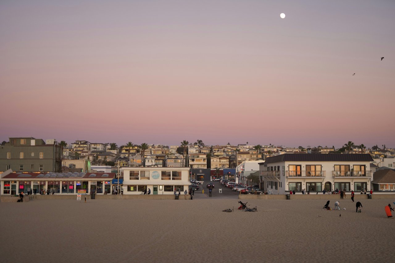 HERMOSA BEACH