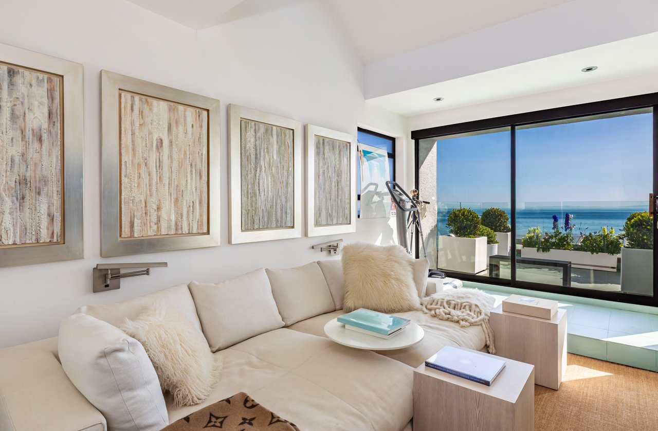 21016 Pacific Coast Hwy