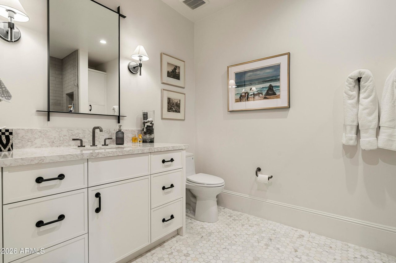 5432 E VIA DEL CIELO