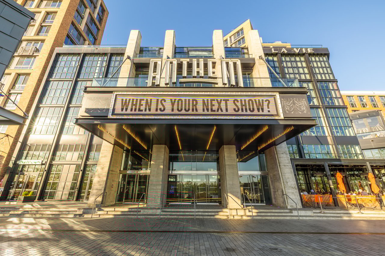 45 Sutton Square SW #306
