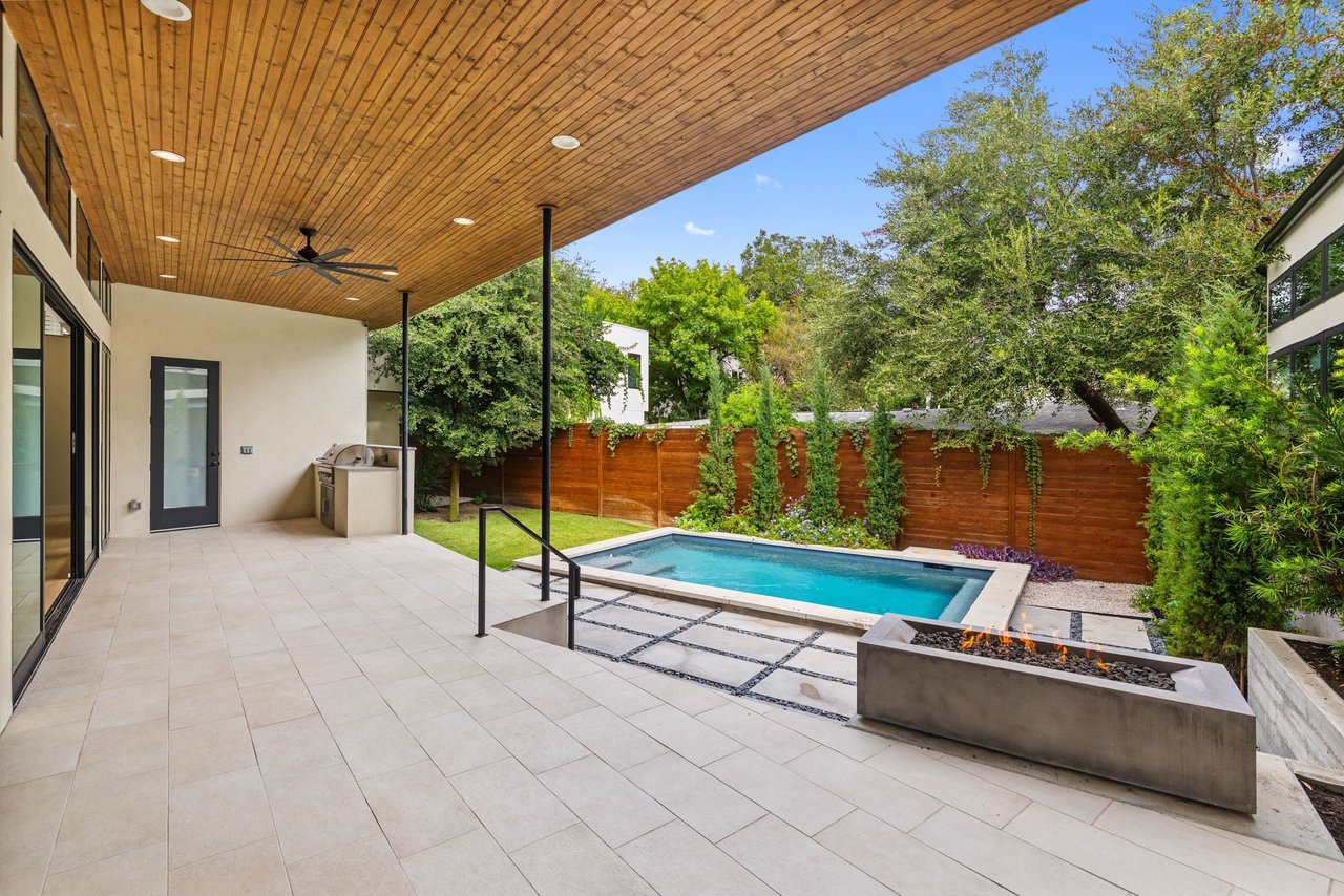 A Private Travis Heights Compound, Steps from Big Stacy and Blunn Creek Greenbelt