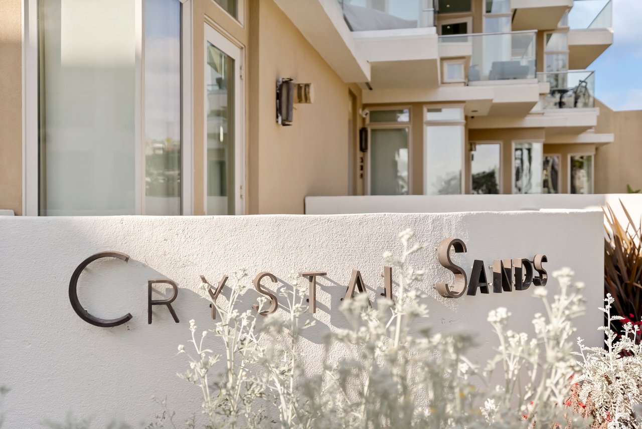 OCEANSIDE BEACH HOUSE