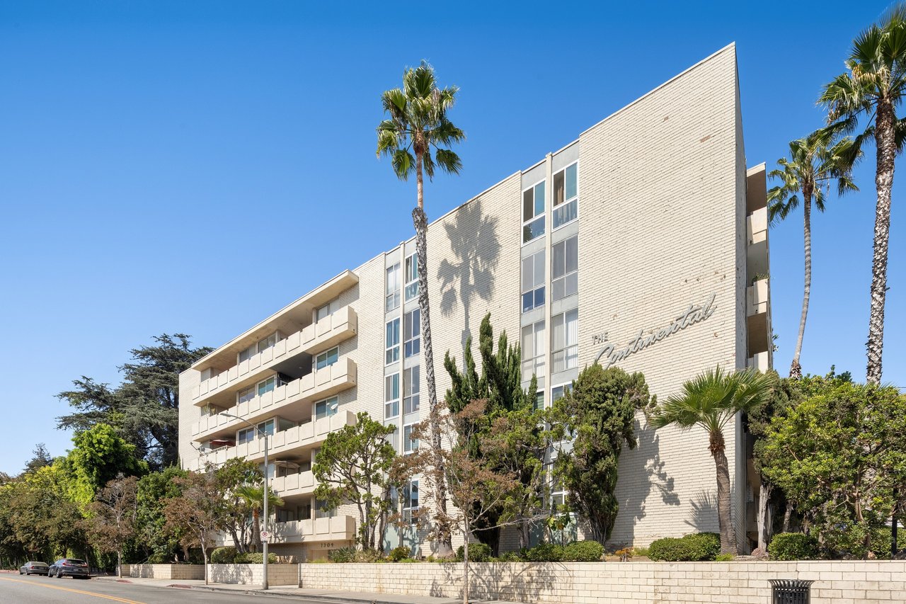 7309 Franklin Avenue, No. 304