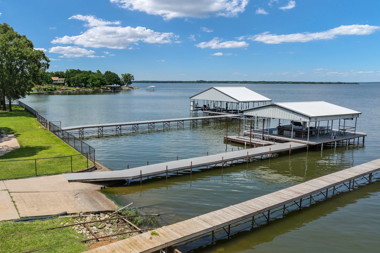 Lakefront Luxury