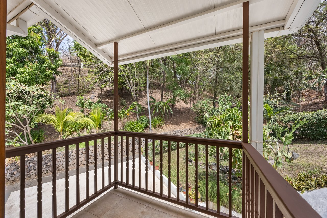 Casa Veranera & Bonus Lot | Elegant 7-Bedroom Coastal Estate with Ocean Views Steps from Playa Flamingo